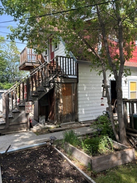 403 S 10th