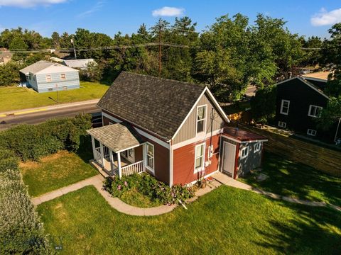 Photo of 1017 W Curtiss ST, Bozeman, MT 59715 (MLS # 413185)