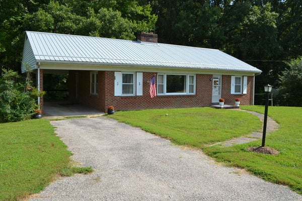 82 ROCK CREEK RD, CUMBERLAND, VA 23040 - Image a27c82aedd0d97fd1749ea2d4d64826d/892484761