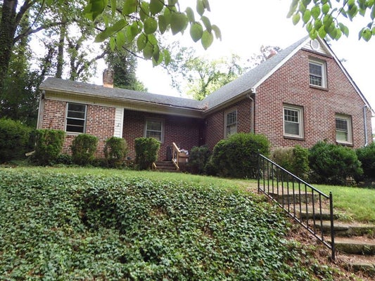 103 STAUNTON TER, CLARKSVILLE, VA 23927 - Image cf3528d2a0cbfaebc703887052ee3235/3880485576