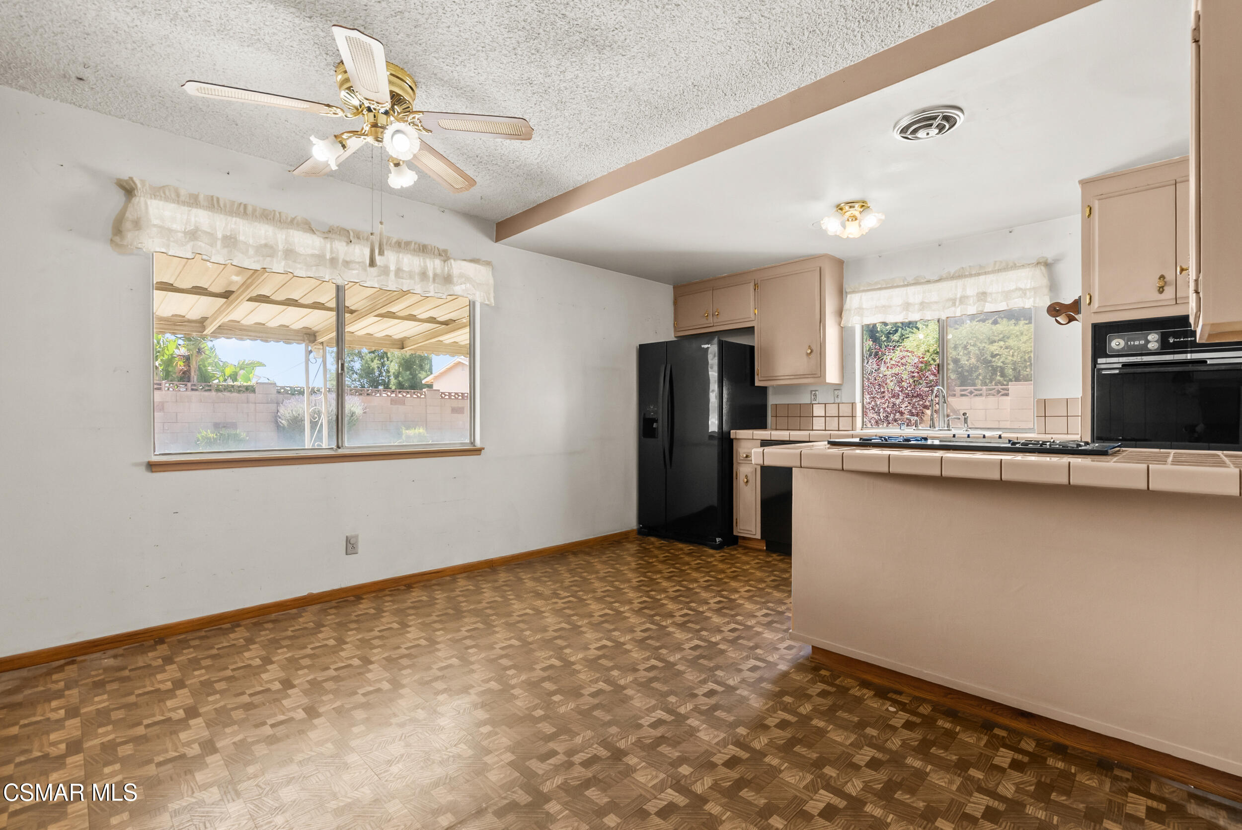 1163 Sycamore Drive