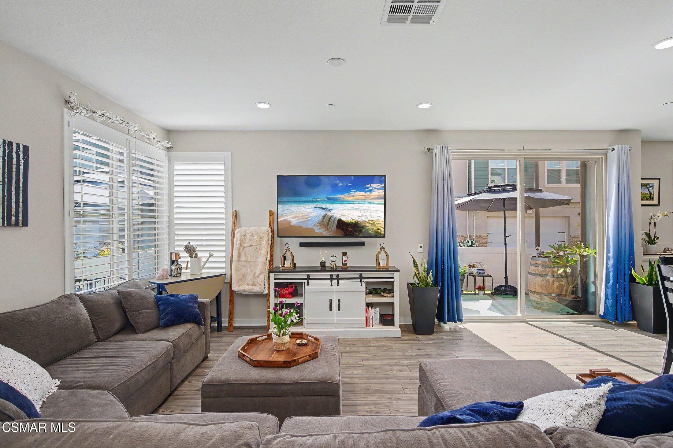 1830 Poppy Drive 1