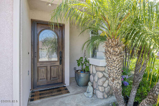 205 Twin Falls Court