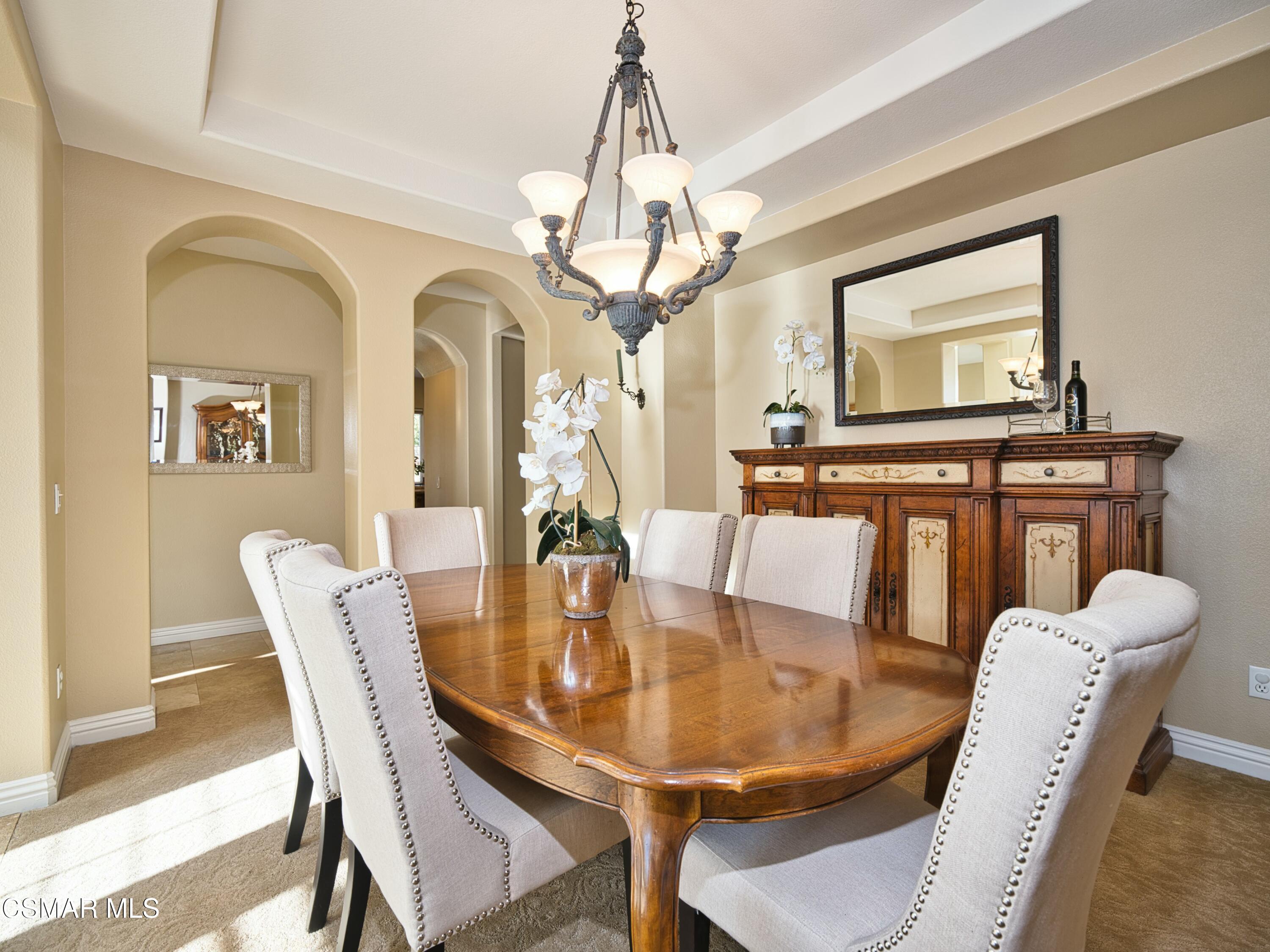 3355 Hampton Court
