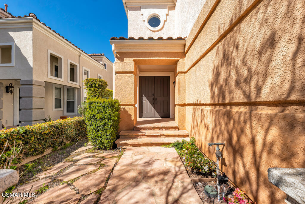 11149 Shadyridge Drive