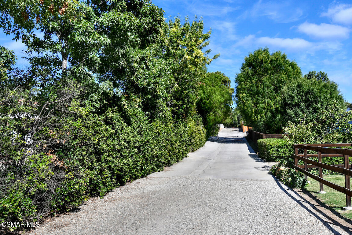 5342 Lewis Road