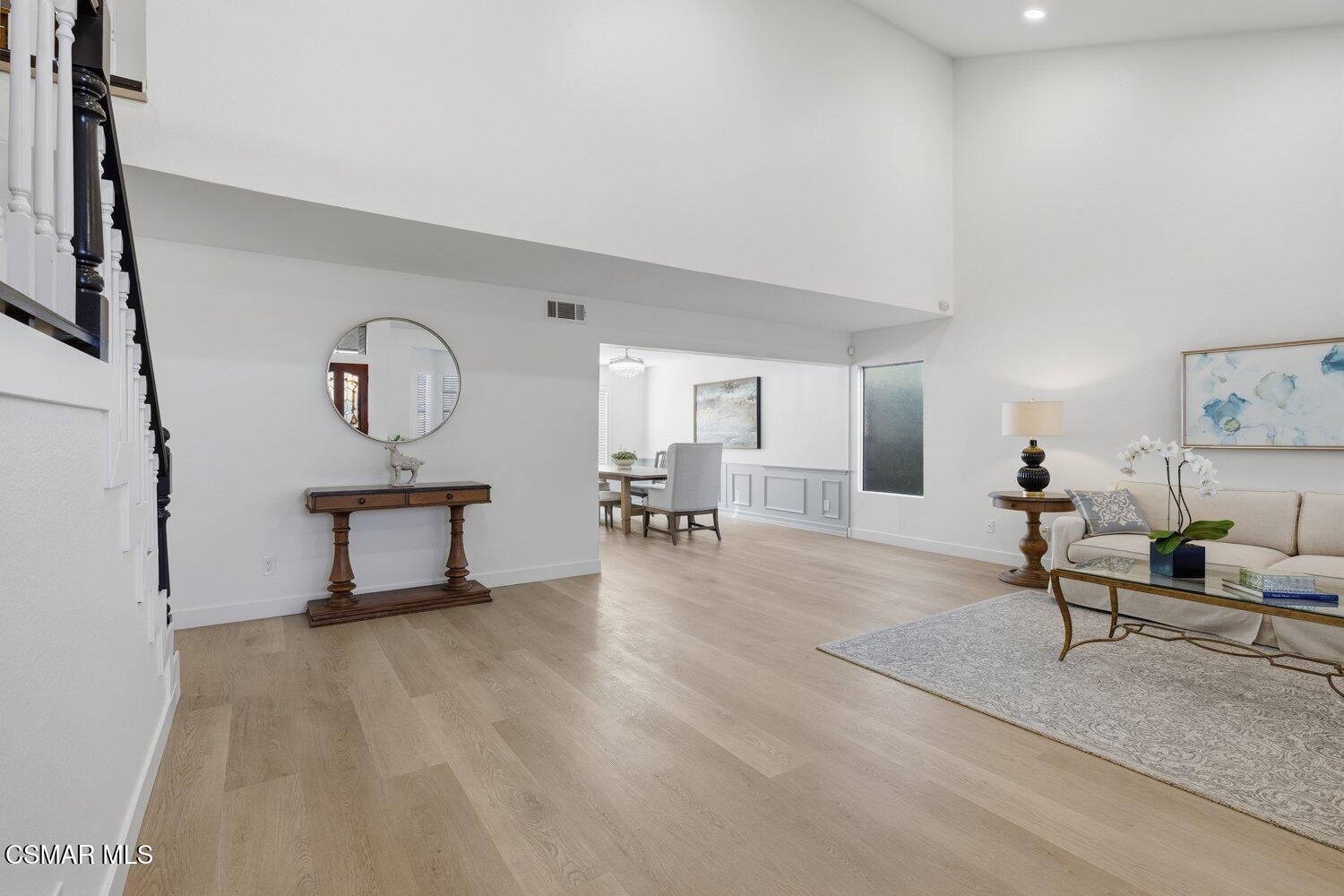 5434 Luis Drive