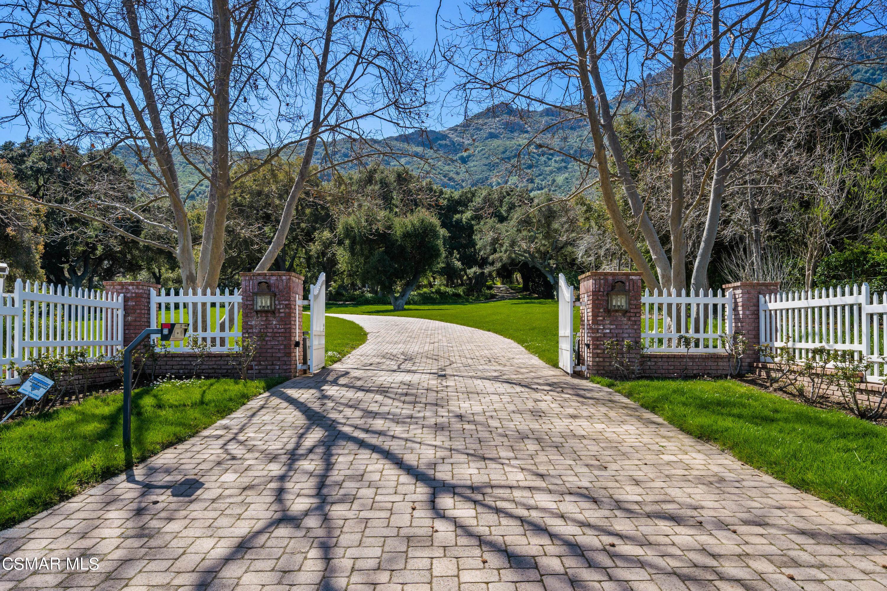 1464 Hidden Valley Road