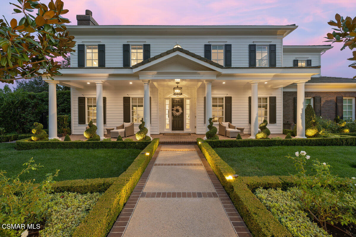 112 Hampstead Court