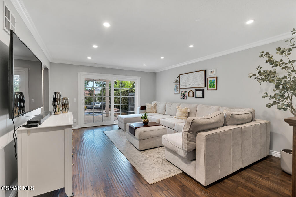 5344 Isabella Court
