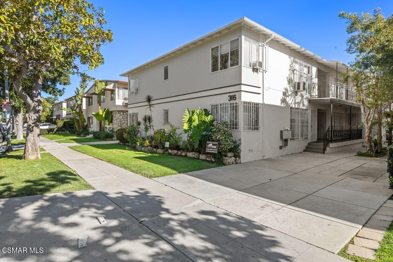 316 S Doheny Drive