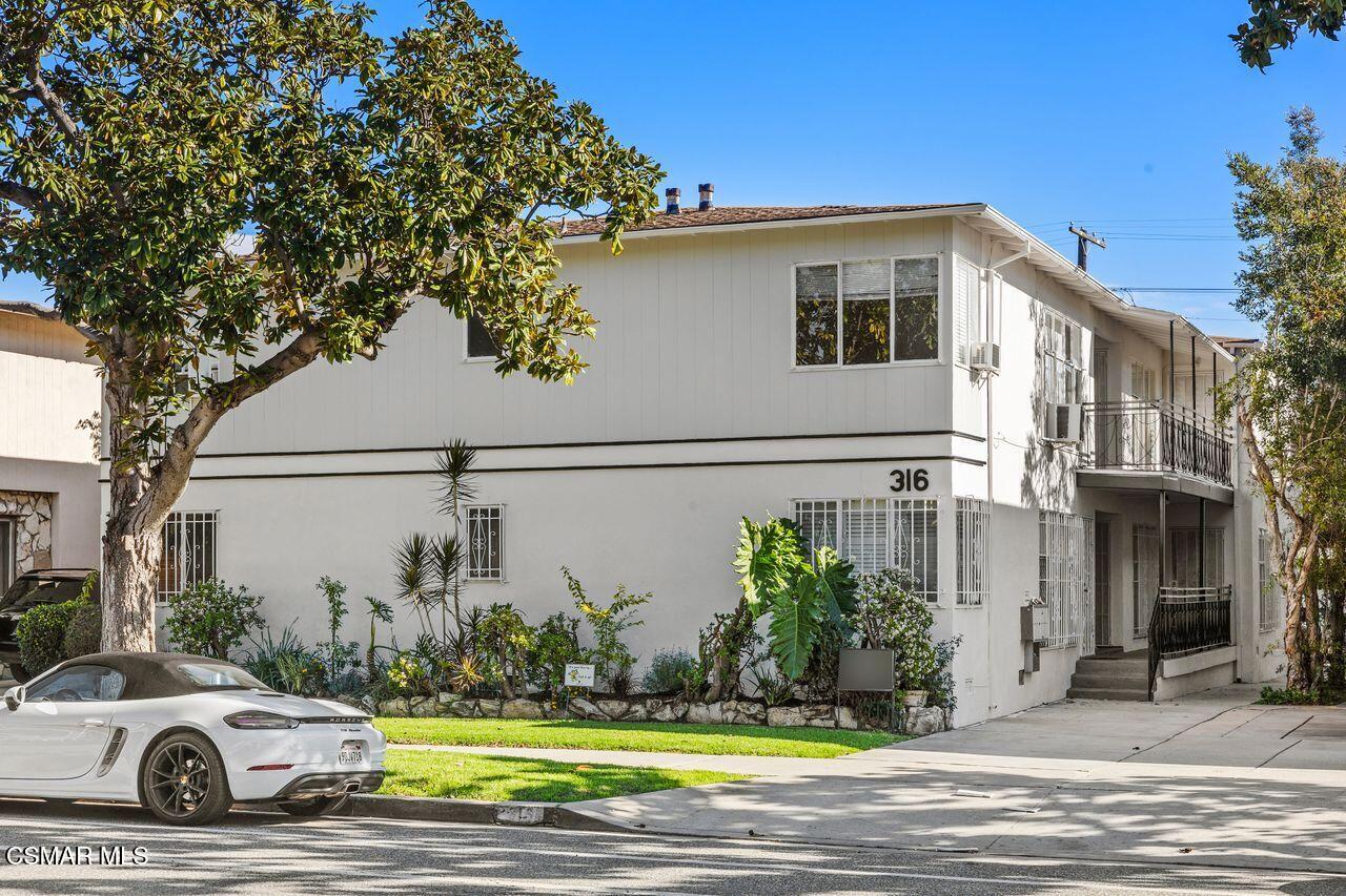 316 S Doheny Drive