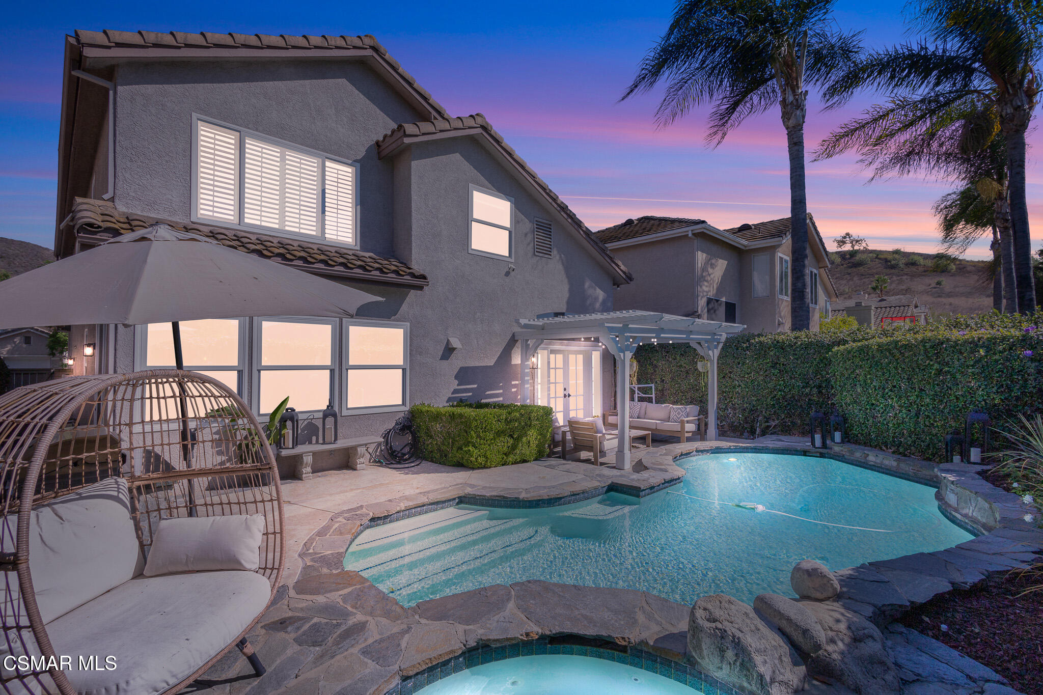 453 Cremona Way