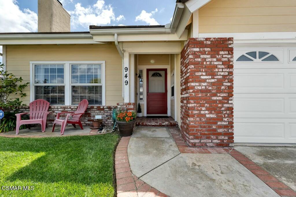 949 Eaglesnest Place