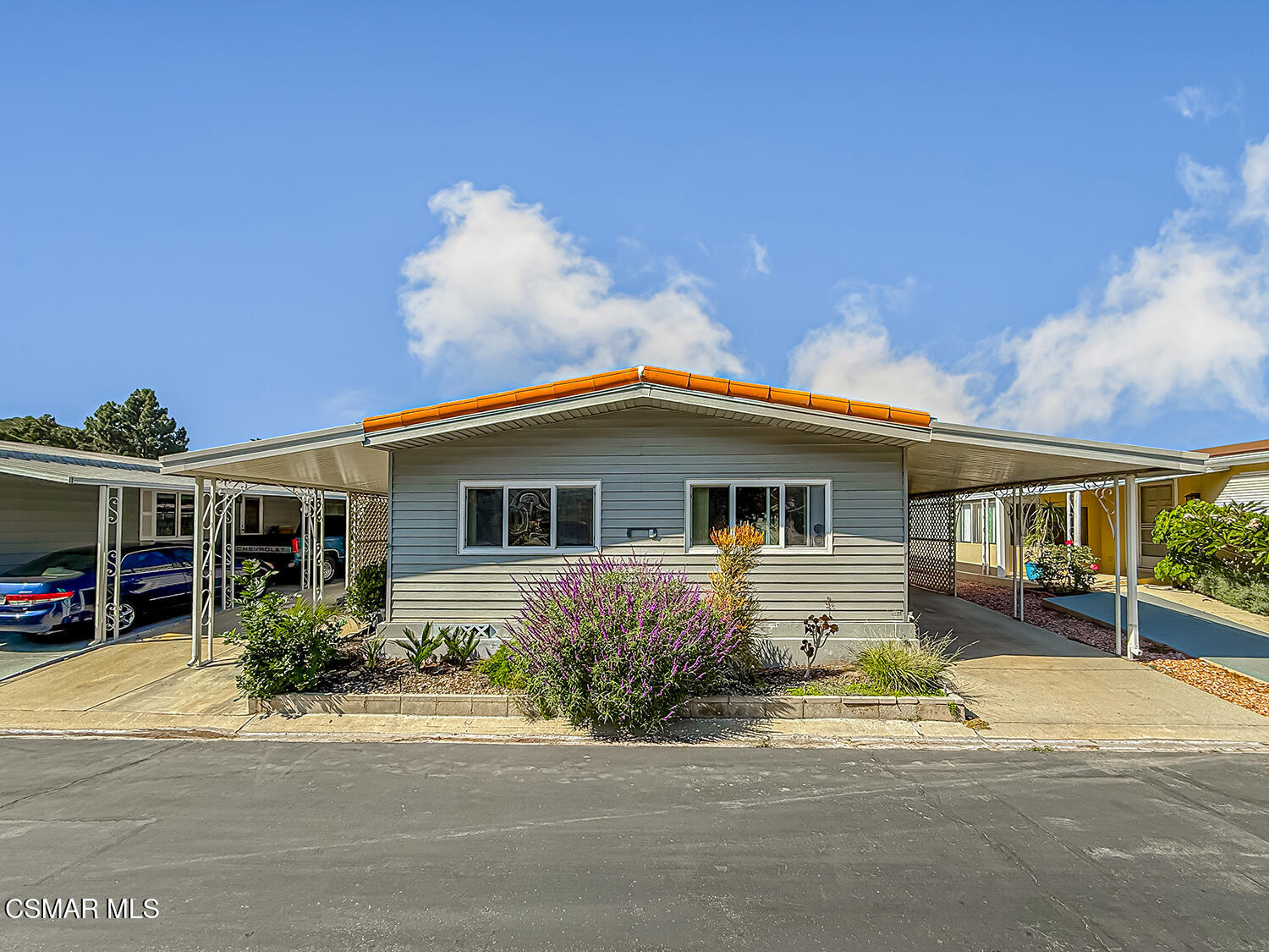 27 Irena Avenue 102