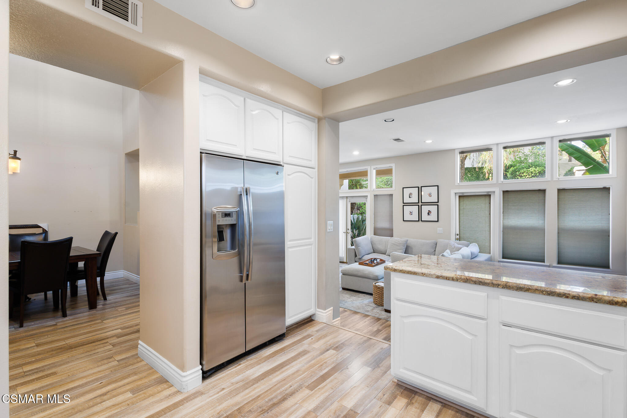 1047 Mountain Oak Place