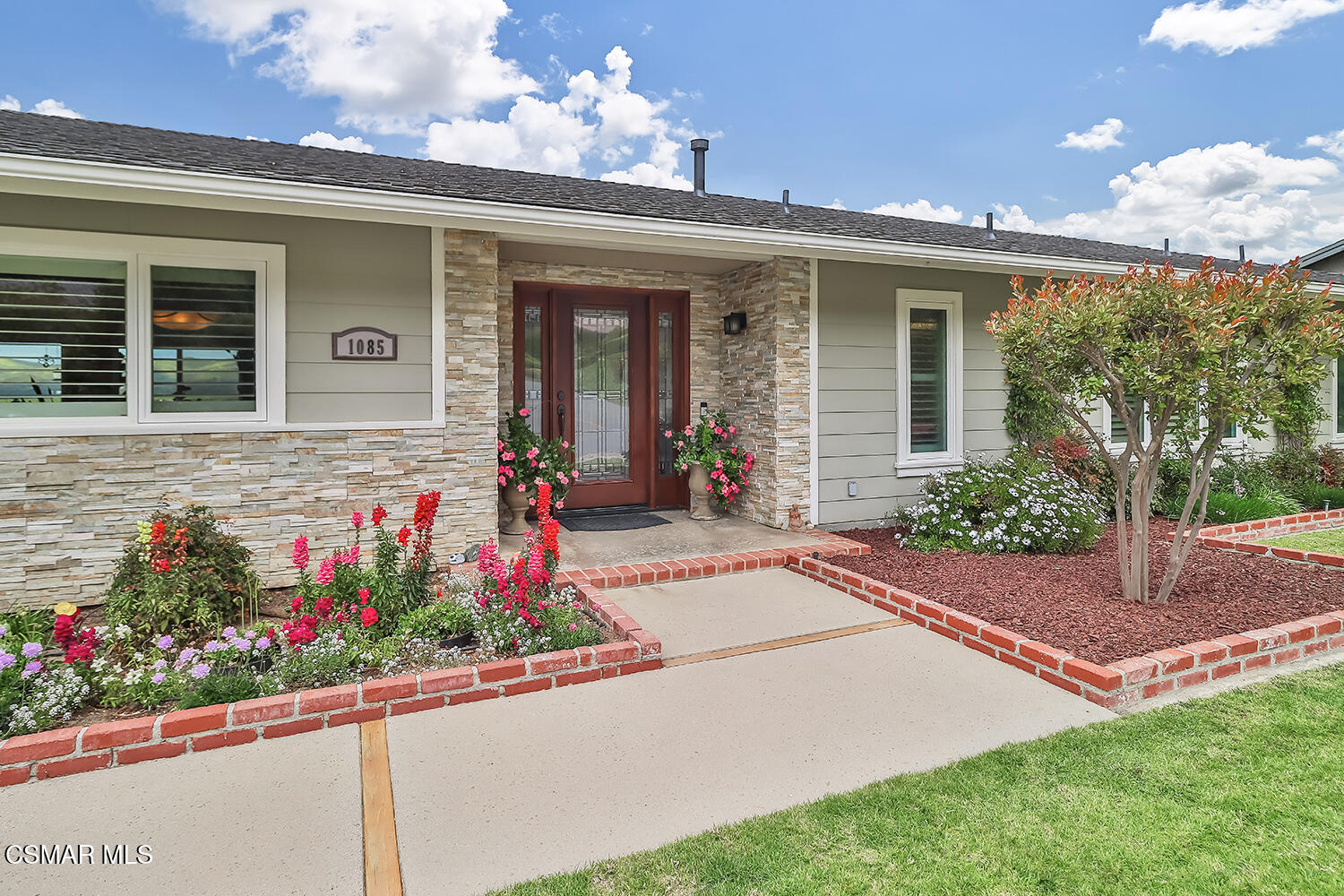 1085 Trueno Avenue