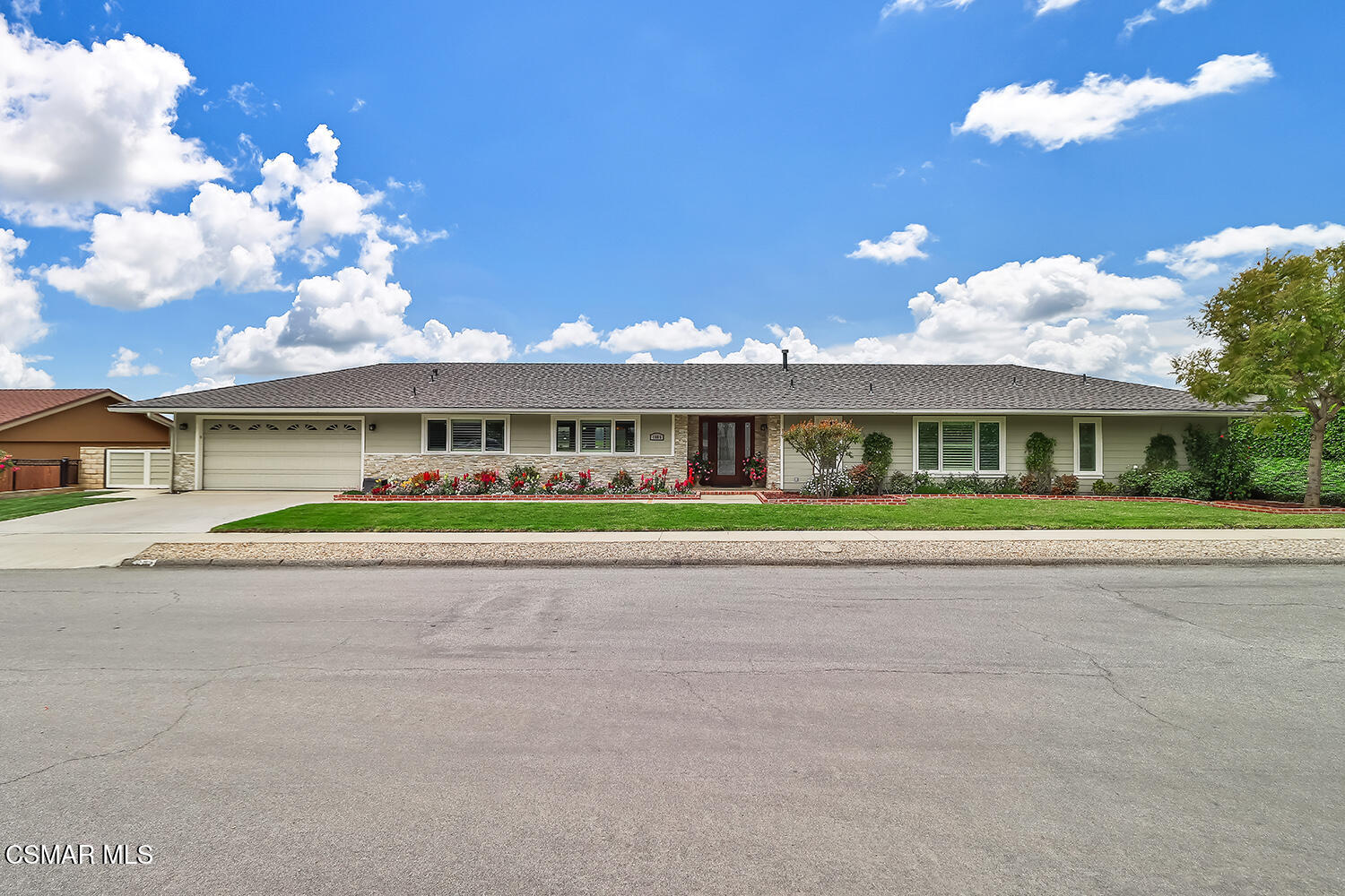 1085 Trueno Avenue