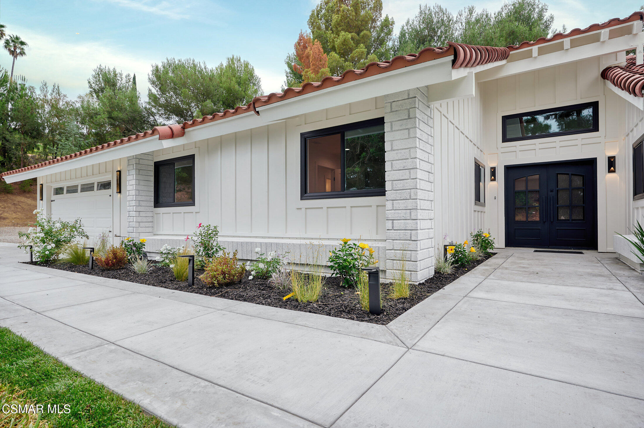 674 Lautrec Court