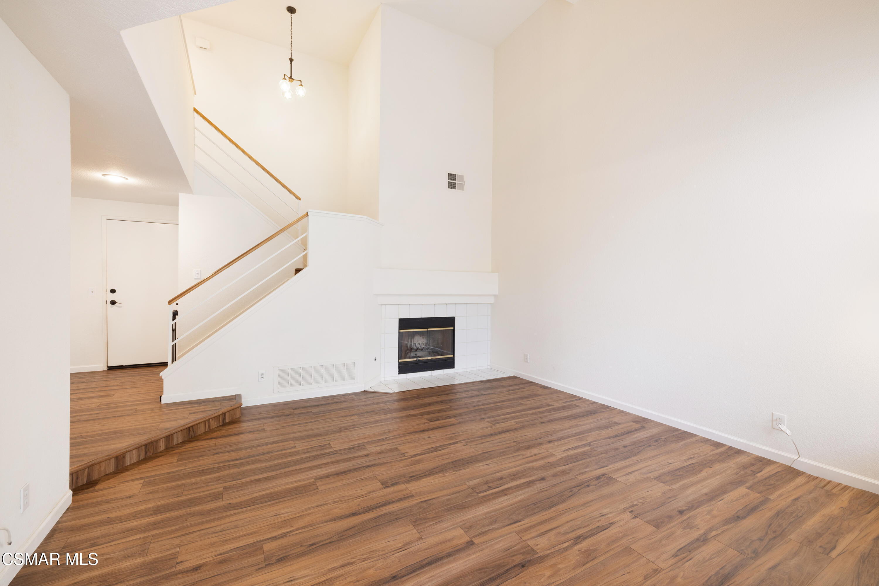 6002 Paseo Encantada
