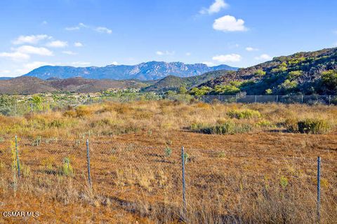 5519 Via Olas Newbury Park CA 91320