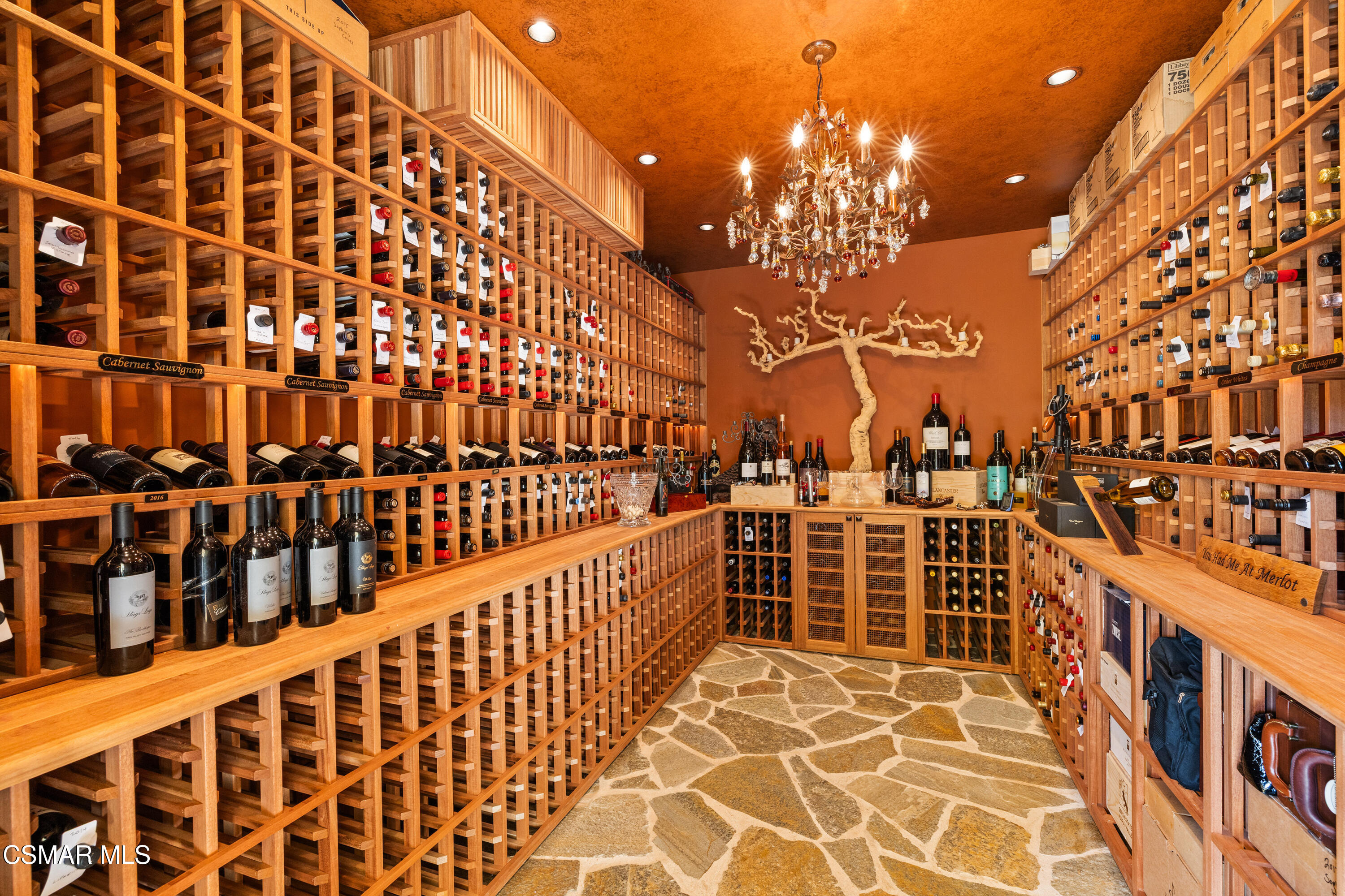 3320 Whispering Glen Court