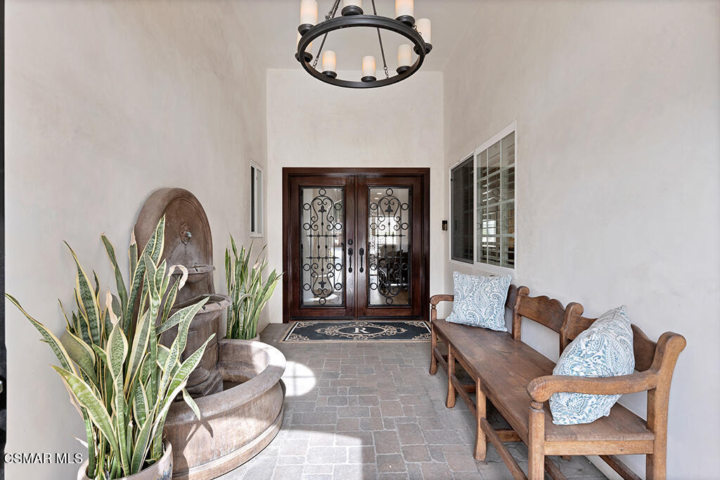 260 Greenmeadow Drive