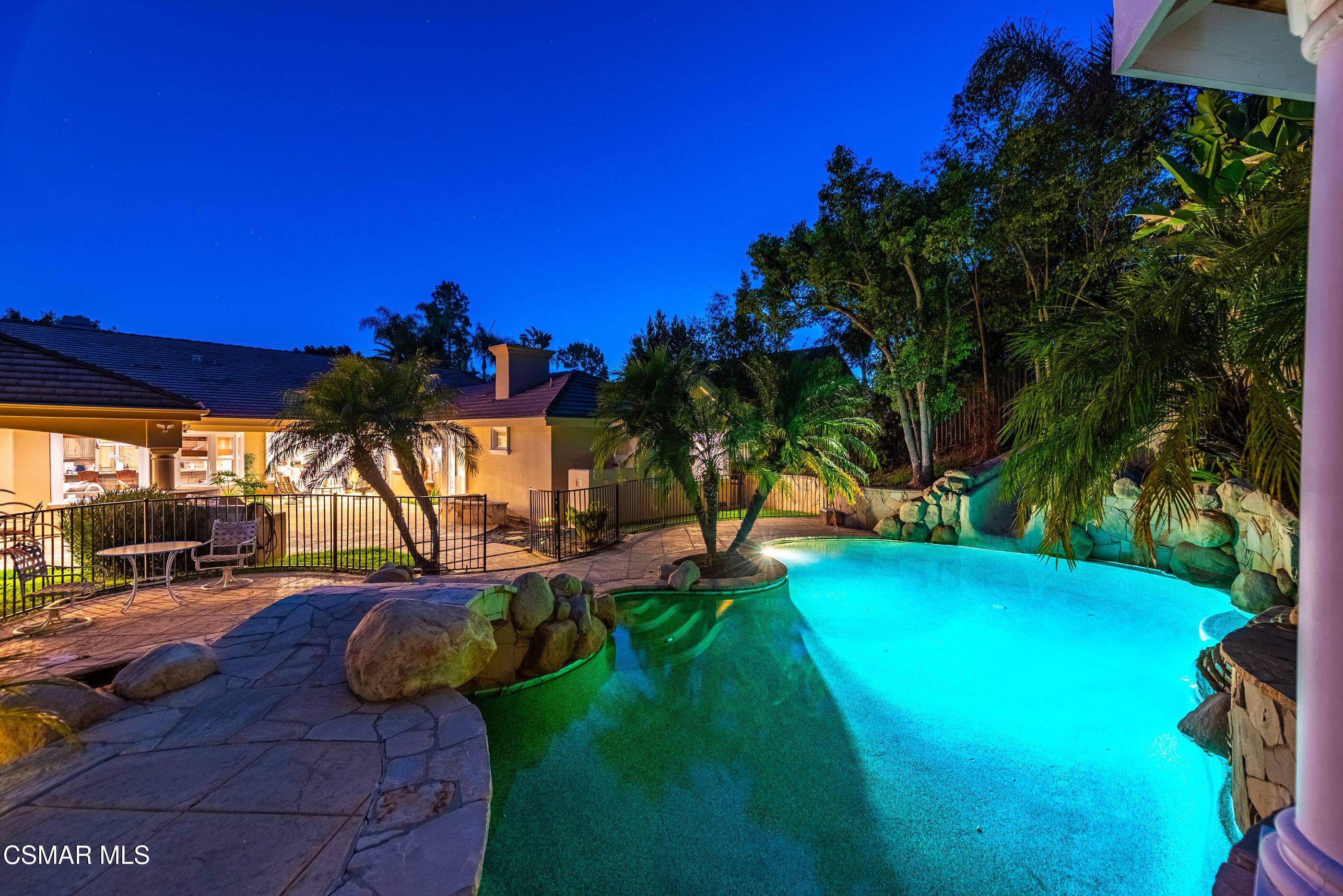 1685 Hauser Circle