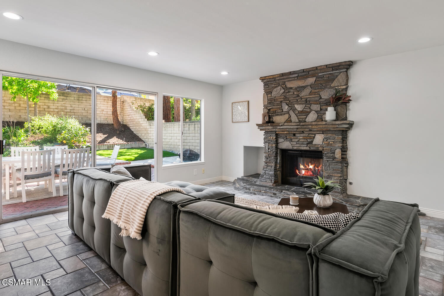 3818 Calle Clara Vista