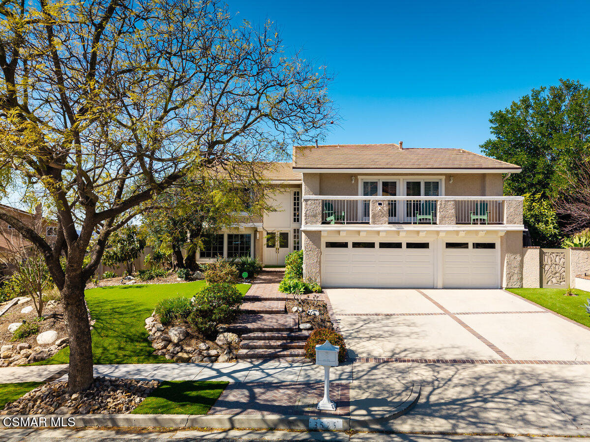 3525 Avenida Montuoso