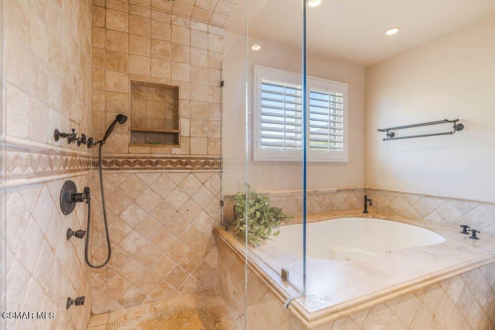 5301 Cedarhaven Drive