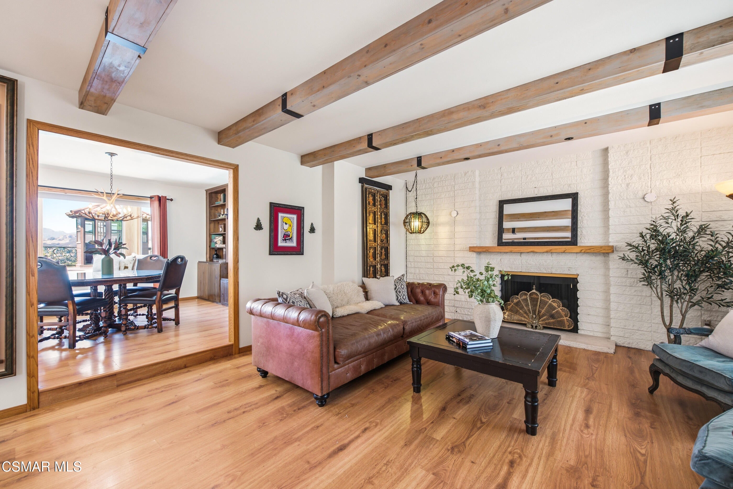 3515 Twin Lake Ridge