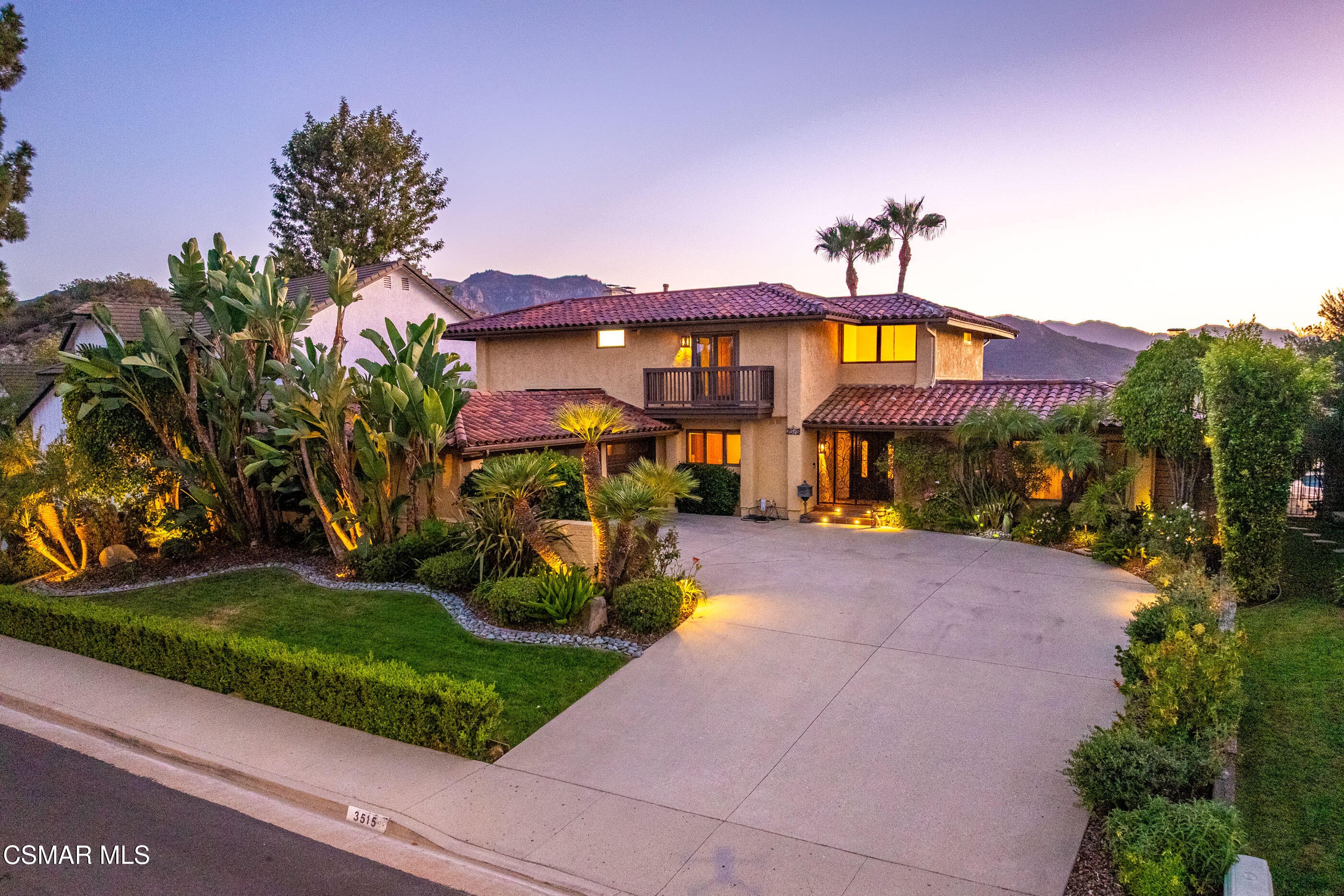 3515 Twin Lake Ridge