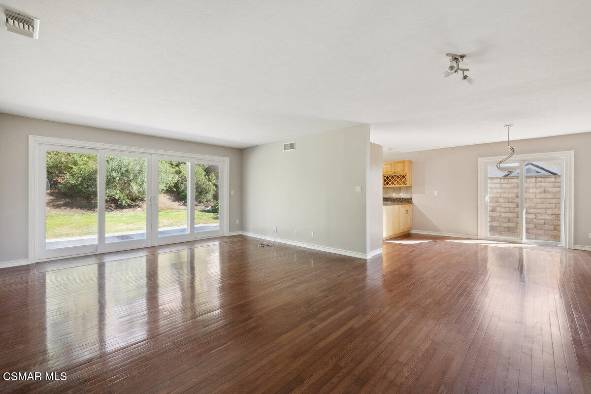 786 Maplewood Court