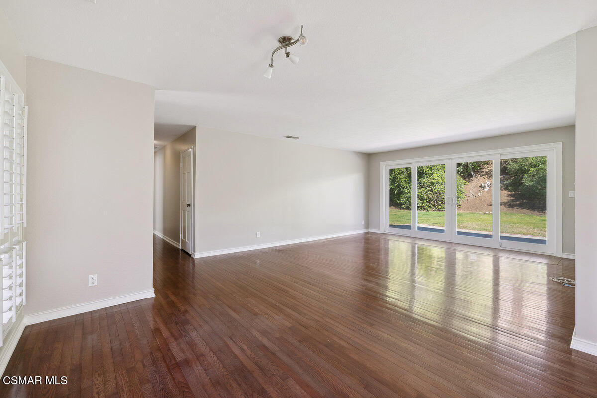 786 Maplewood Court