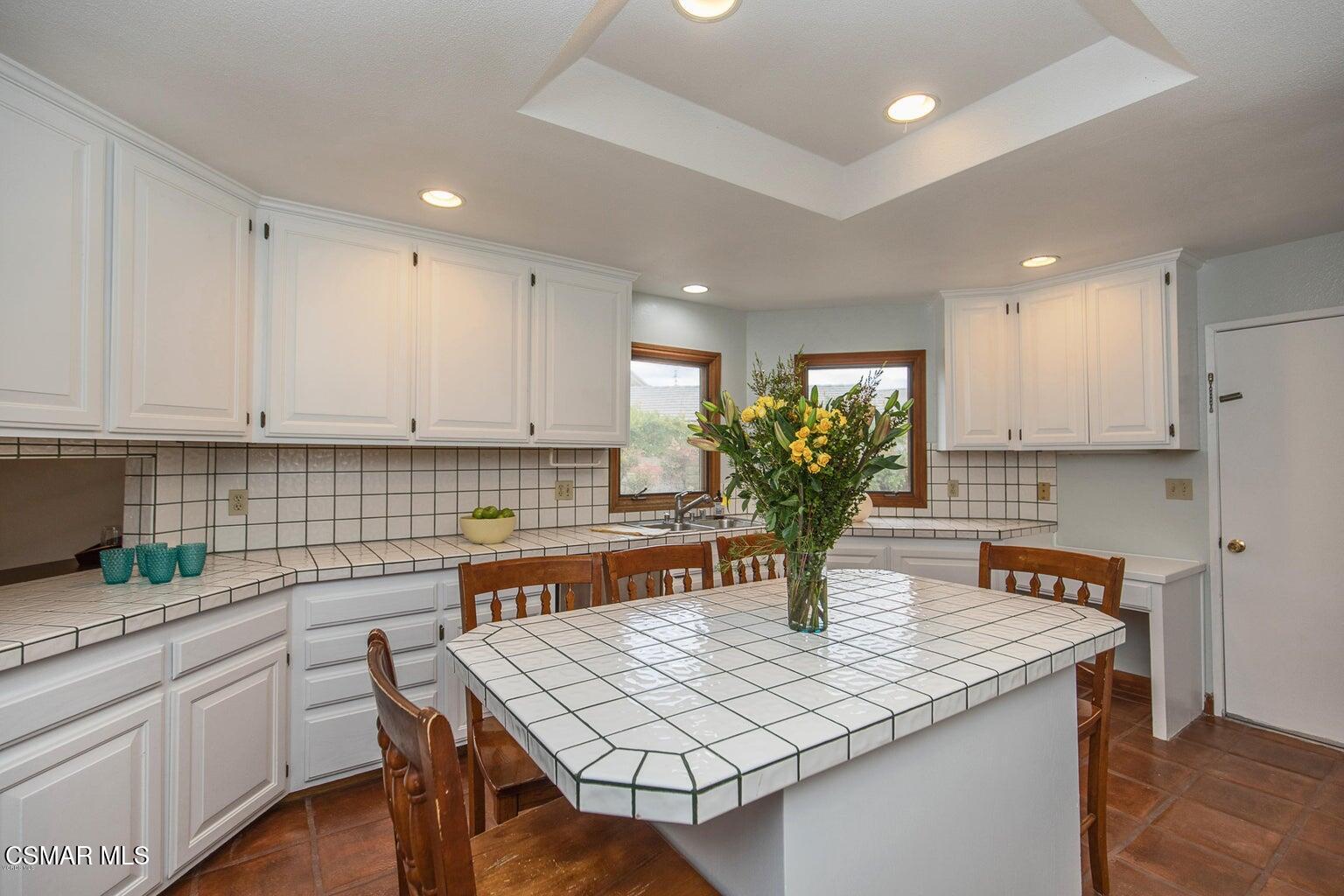 891 Teakwood Court
