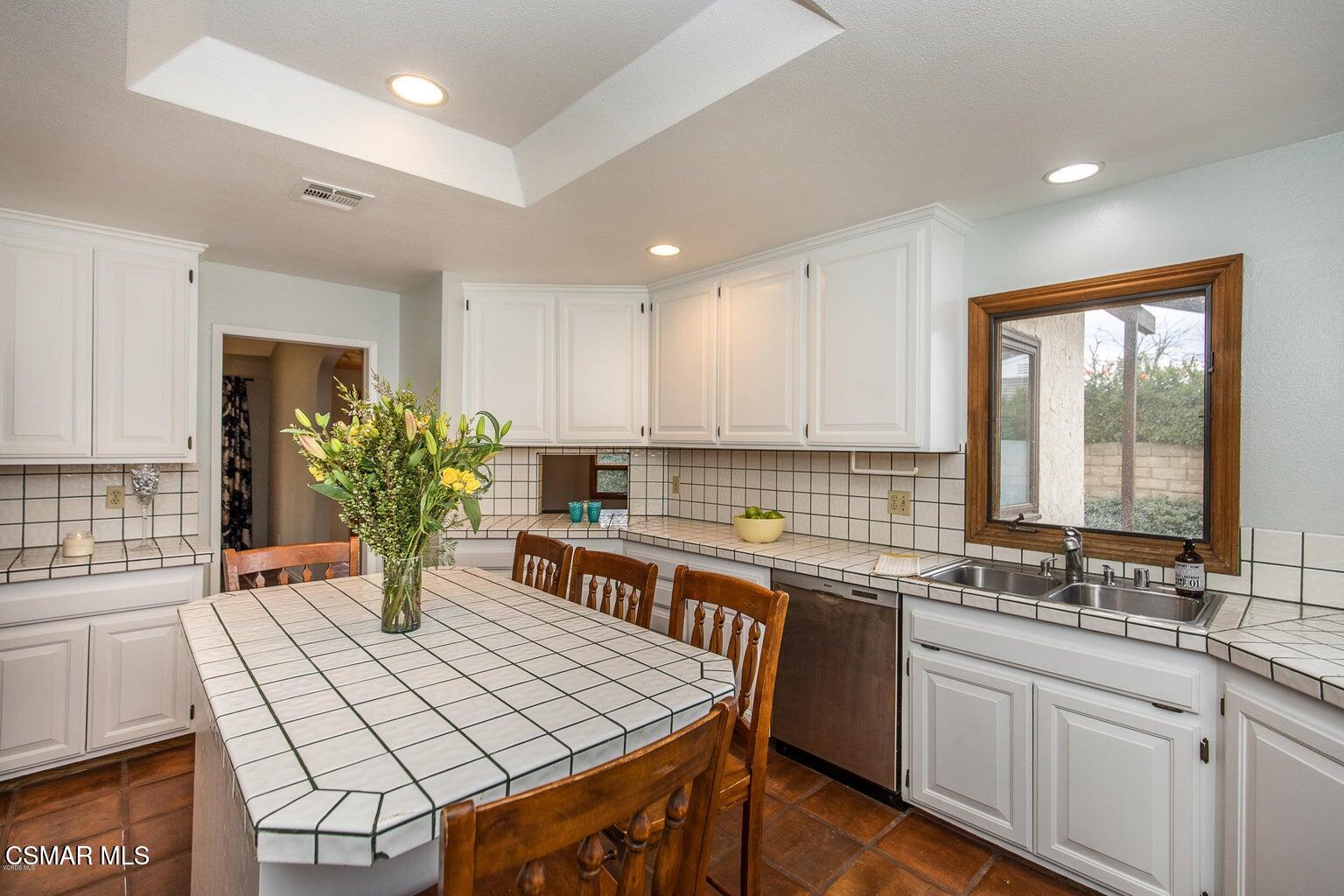 891 Teakwood Court