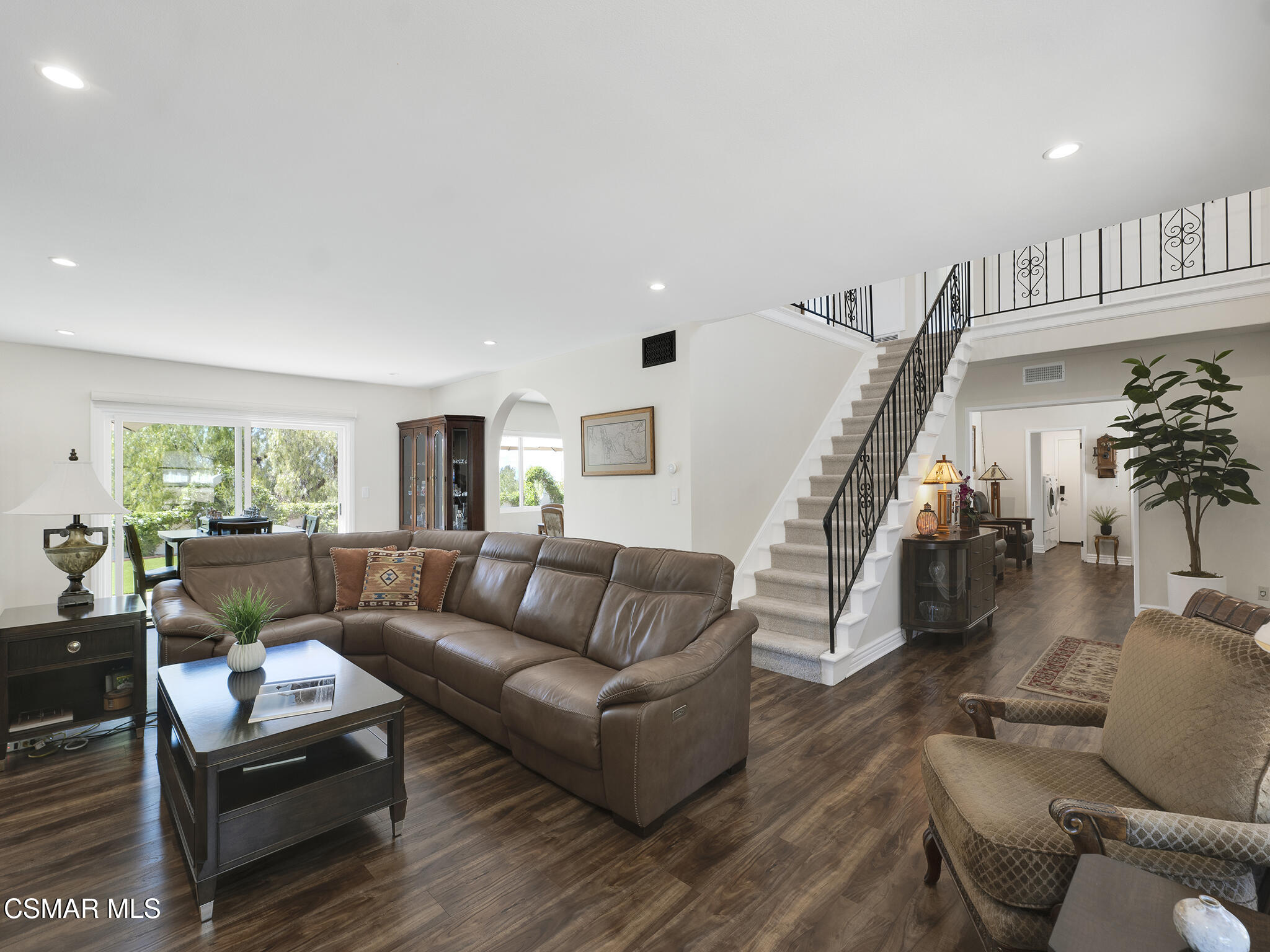 863 Falmouth Street