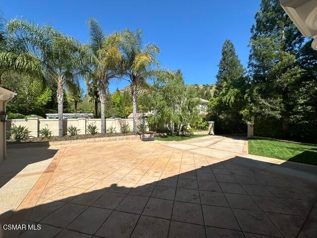 4006 Hunt Club Court