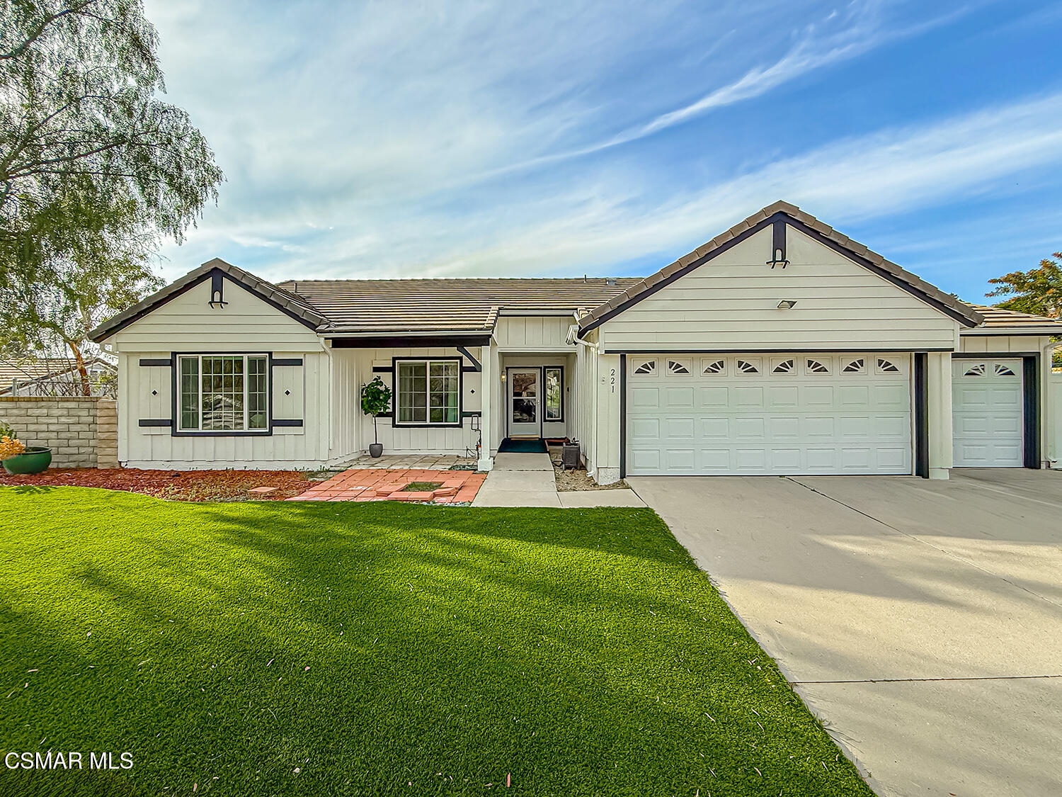 221 Hazelridge Court