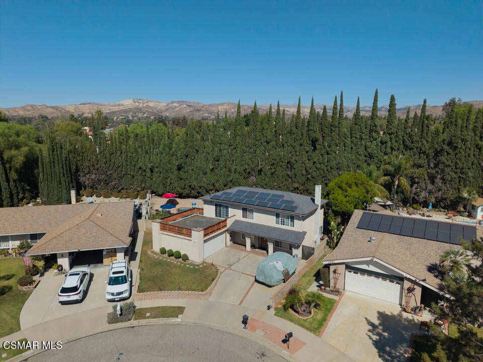 2491 N Castlemont Court