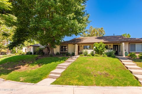 1122 Canterford Circle Westlake Village CA 91361