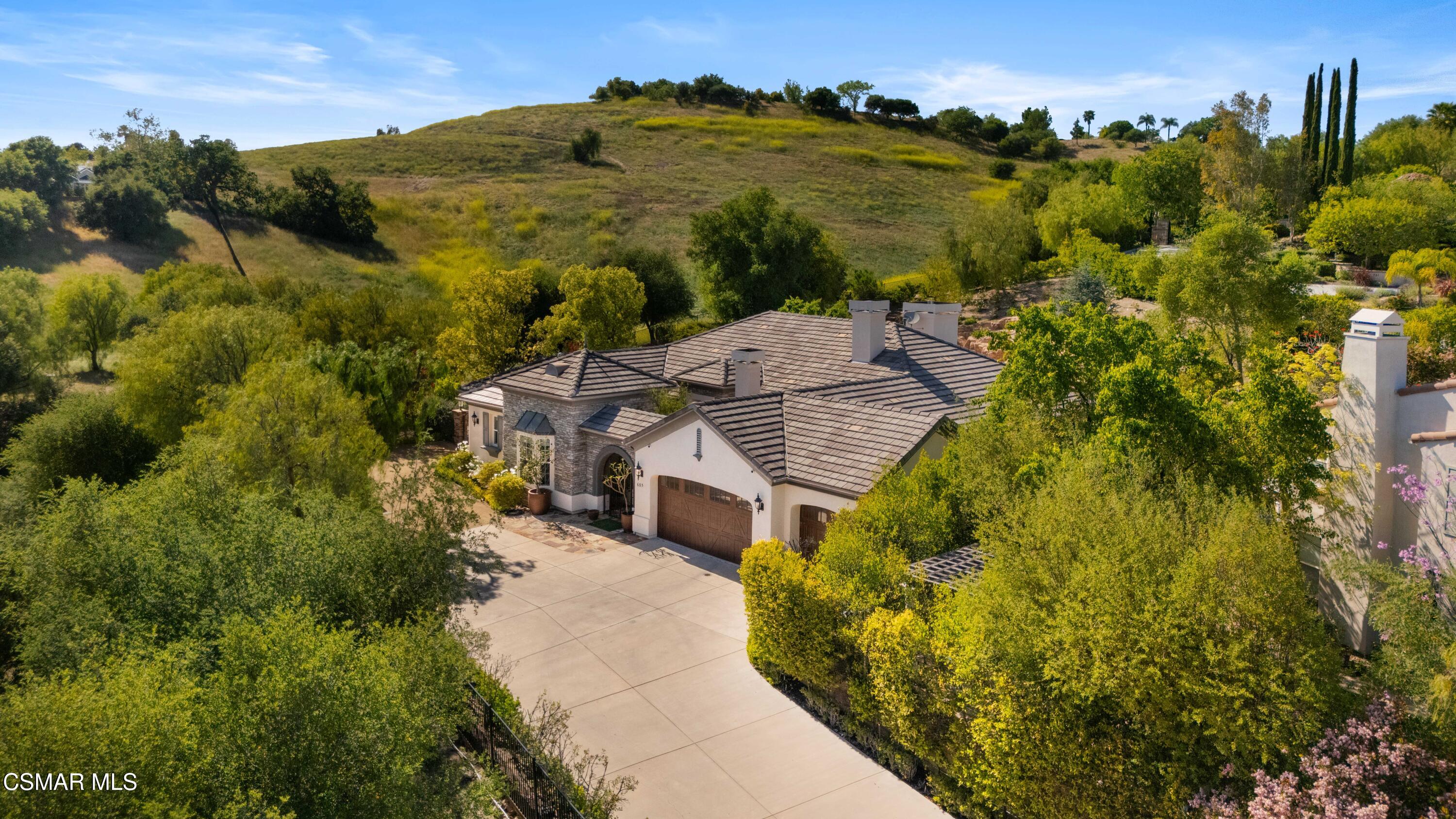 685 N Conejo School Road