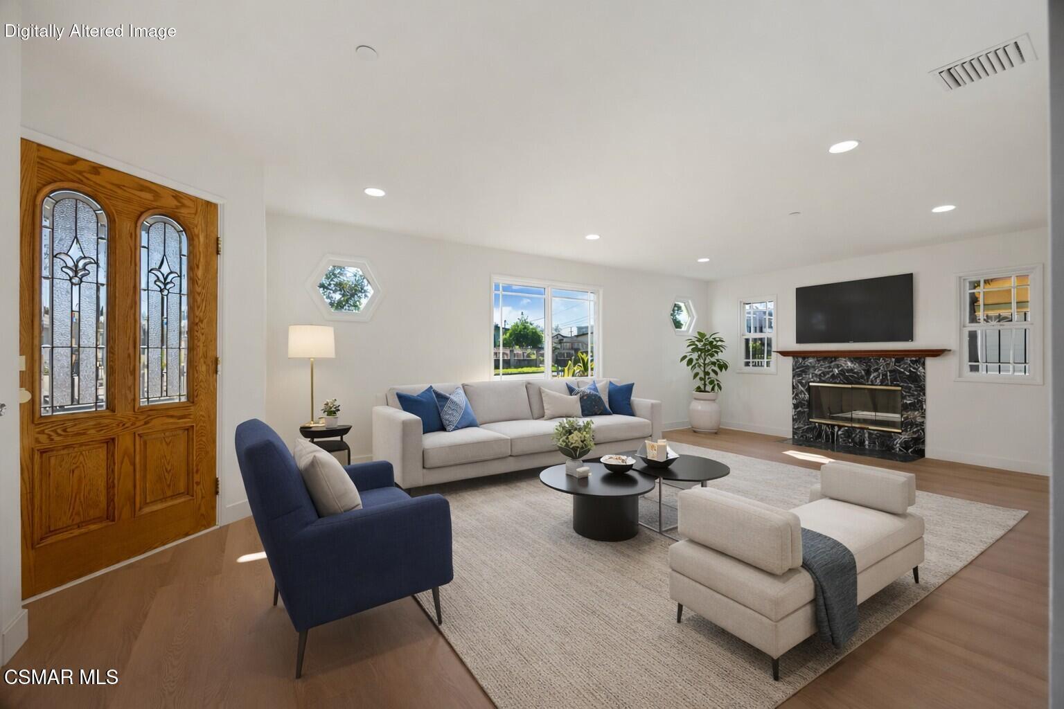 417 W Norwood Place