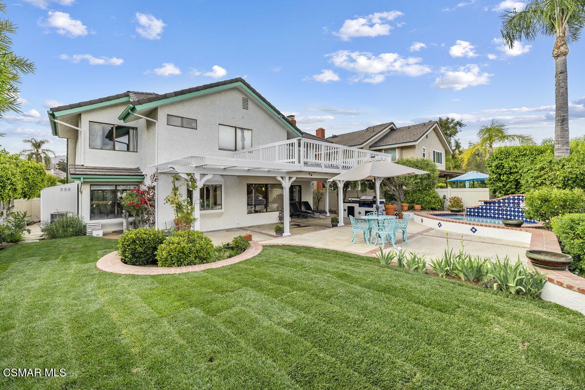 6690 Oak Springs Drive