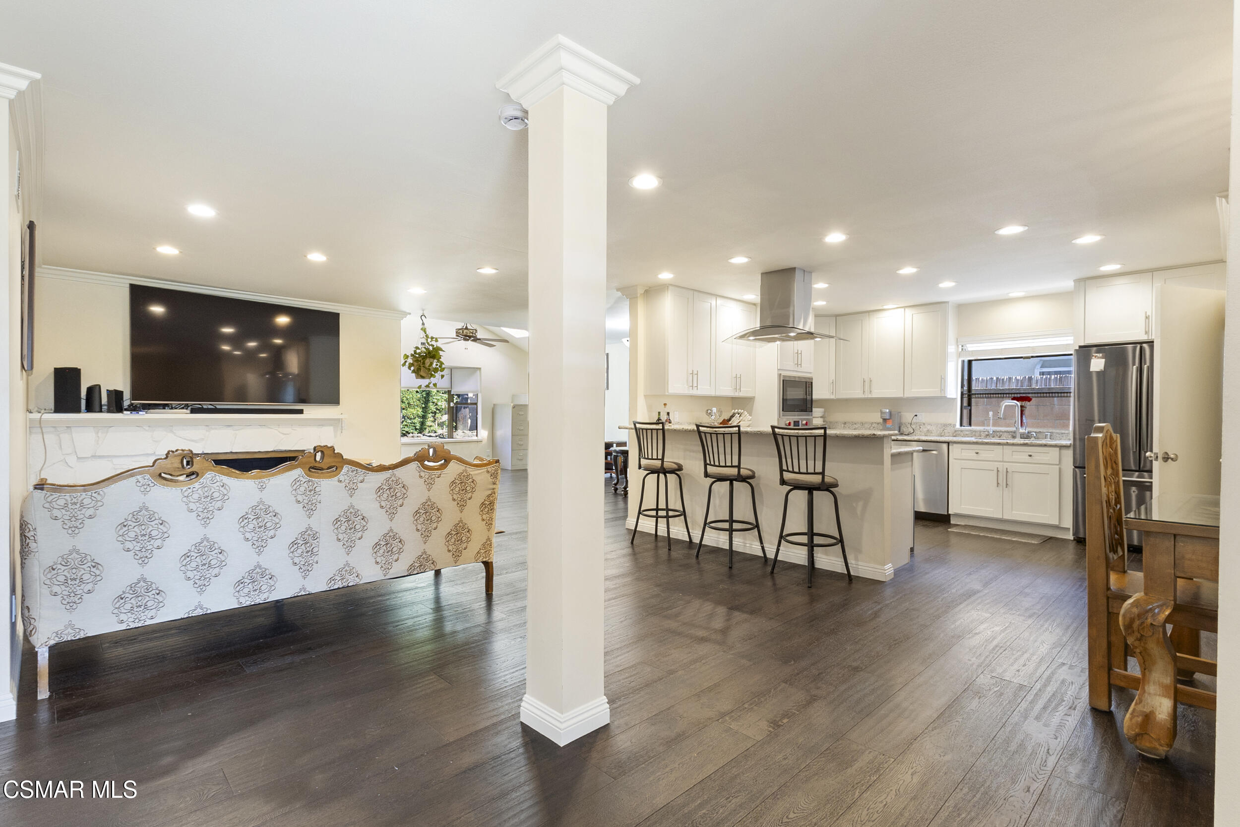 1690 Loma Drive