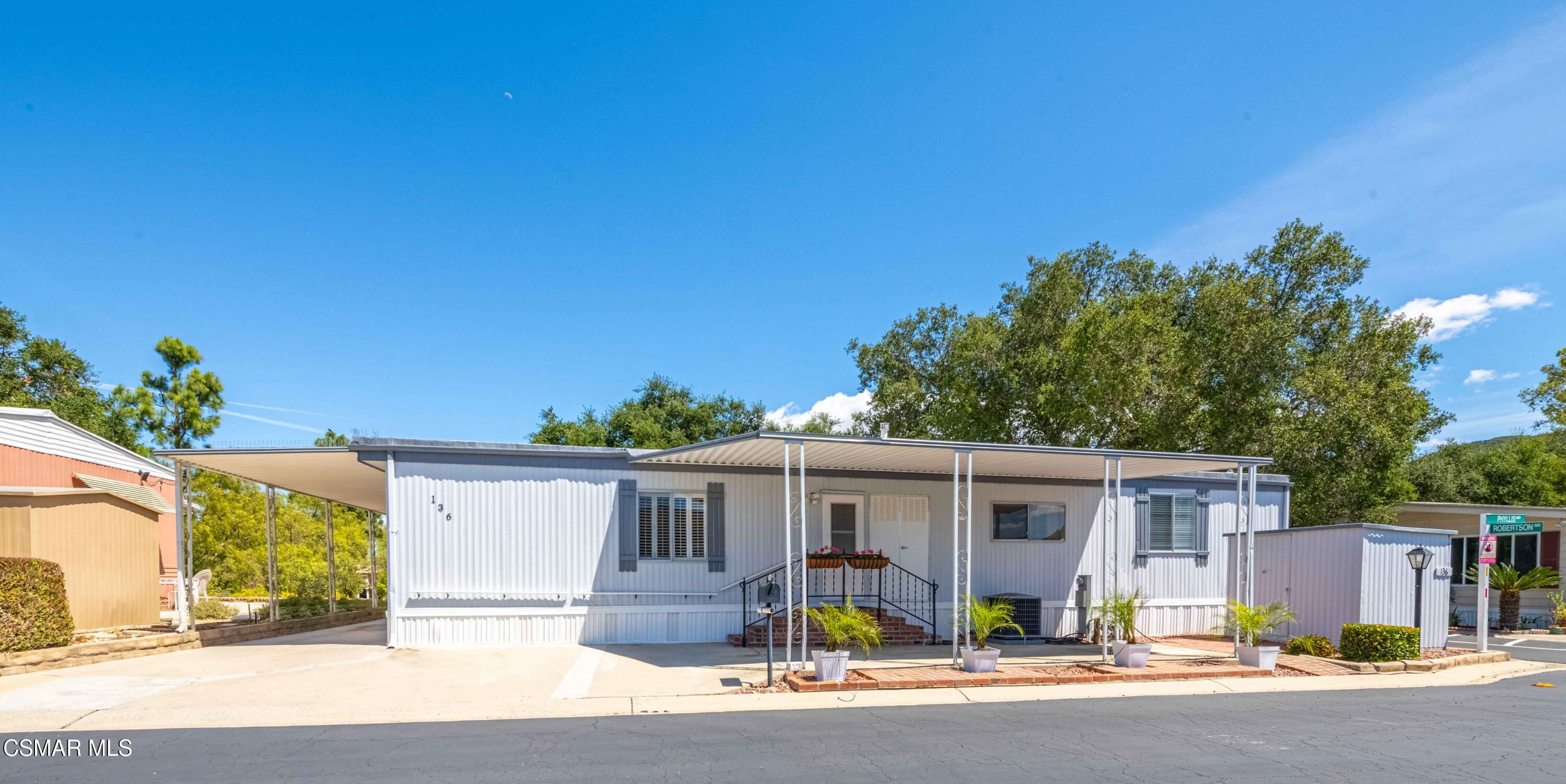 136 Phyllis Way 136