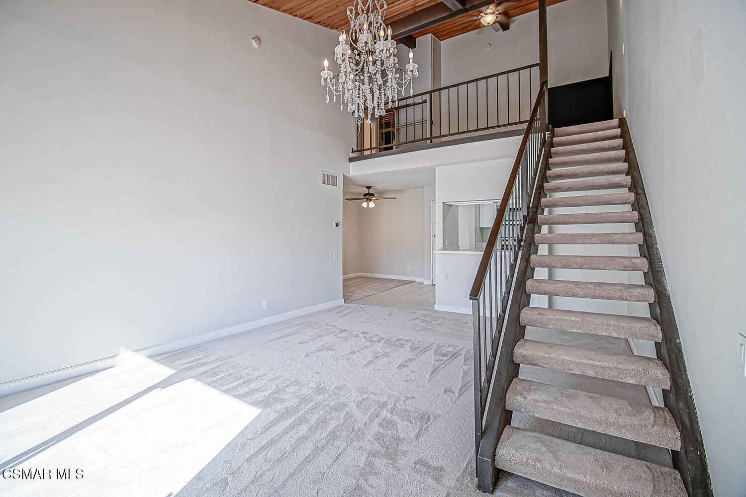 5460 White Oak Avenue E308