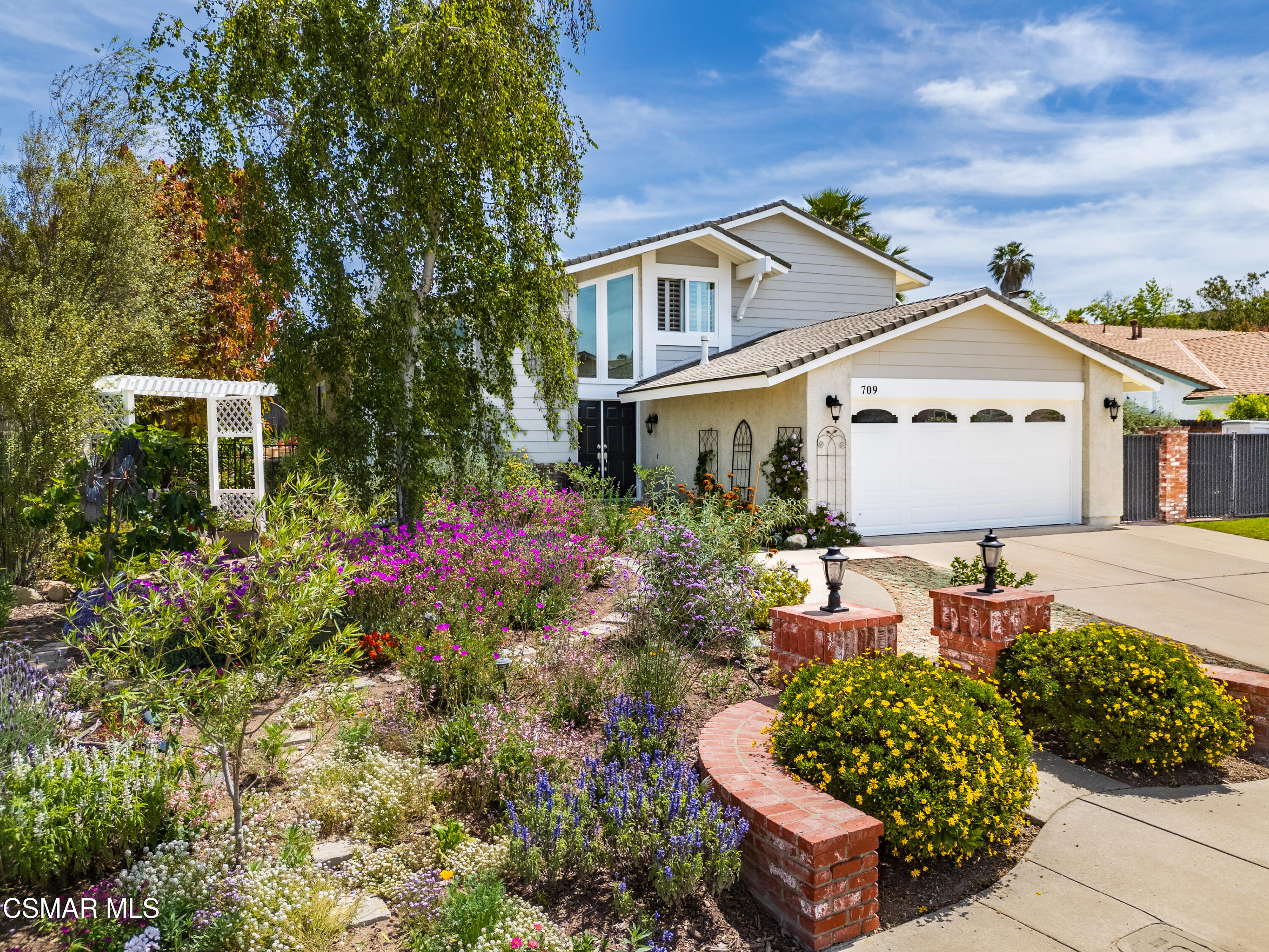 709 Zinnia Court