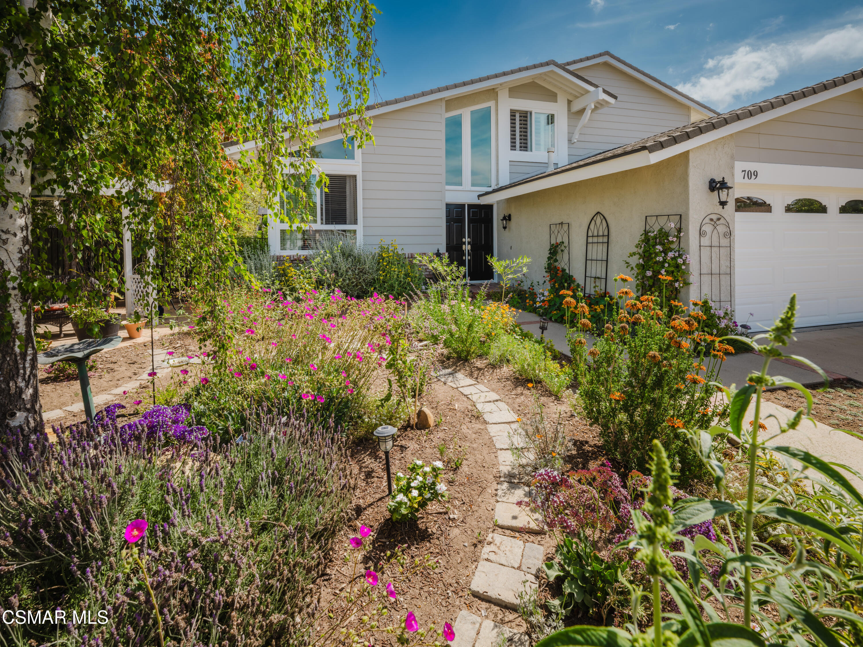 709 Zinnia Court